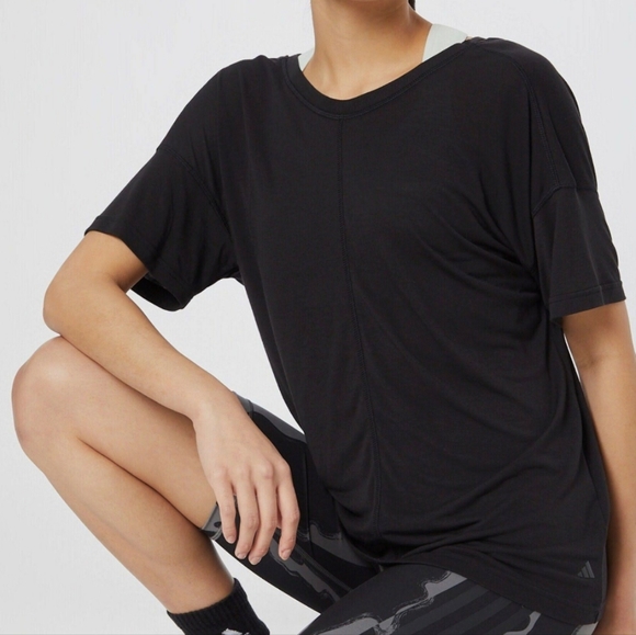 Adidas women's Yoga Studio Oversized Active Tshirt Black (S) - Picture 6 of 7